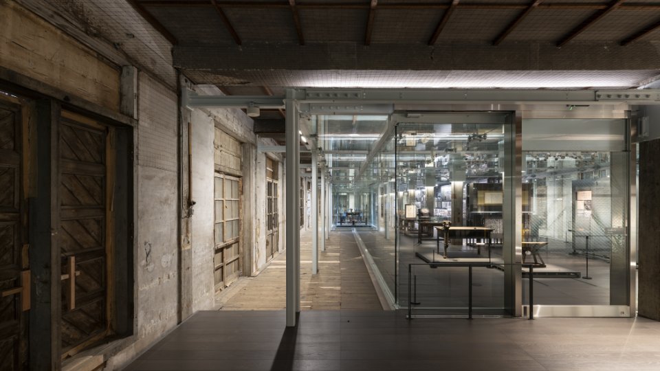 旧富岡製糸場西置繭所の保存修理イメージ