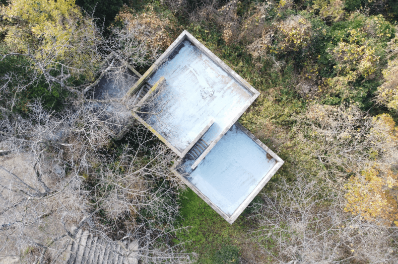 04_外観（真上より）