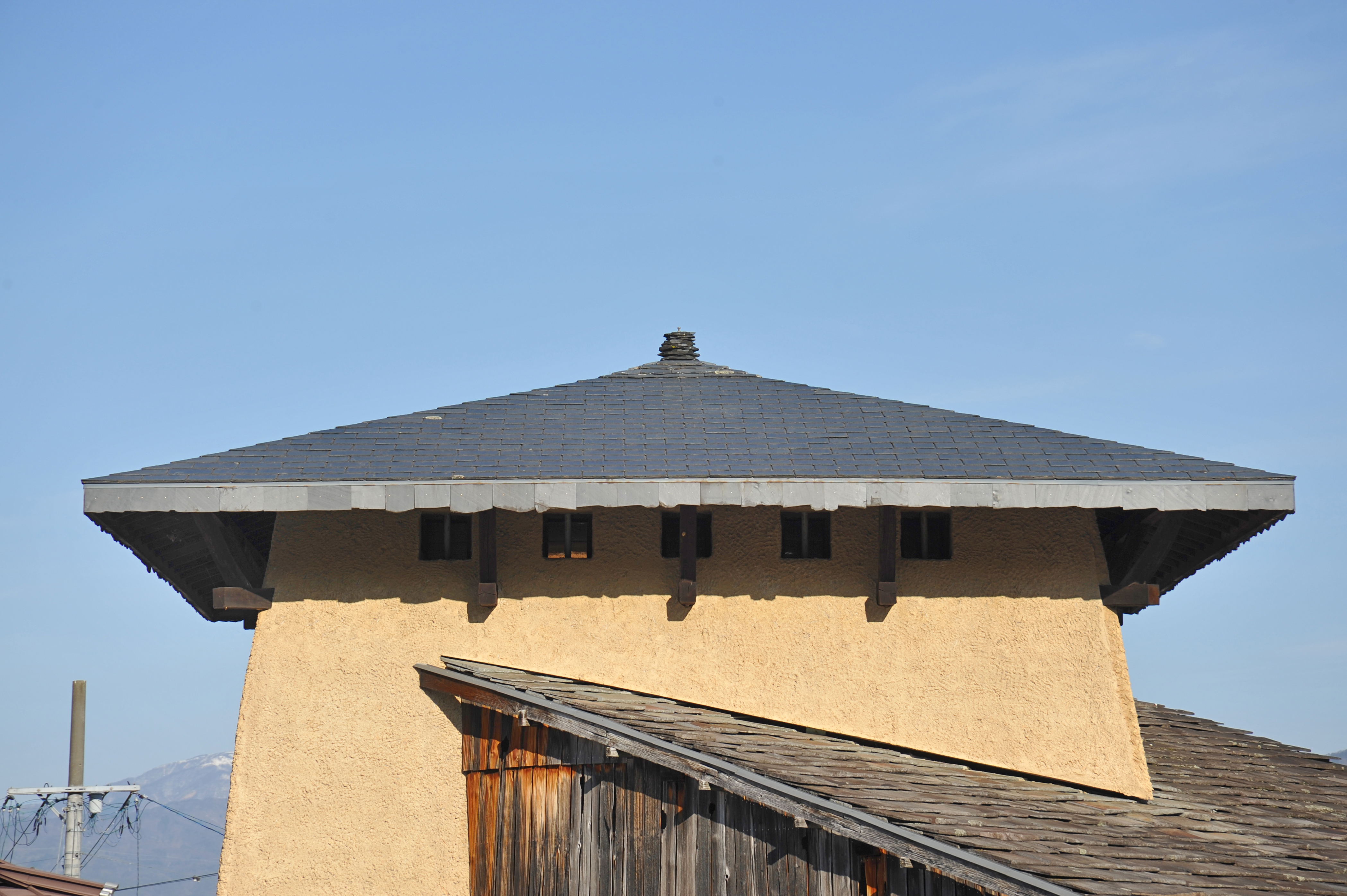 04_外観（北面）