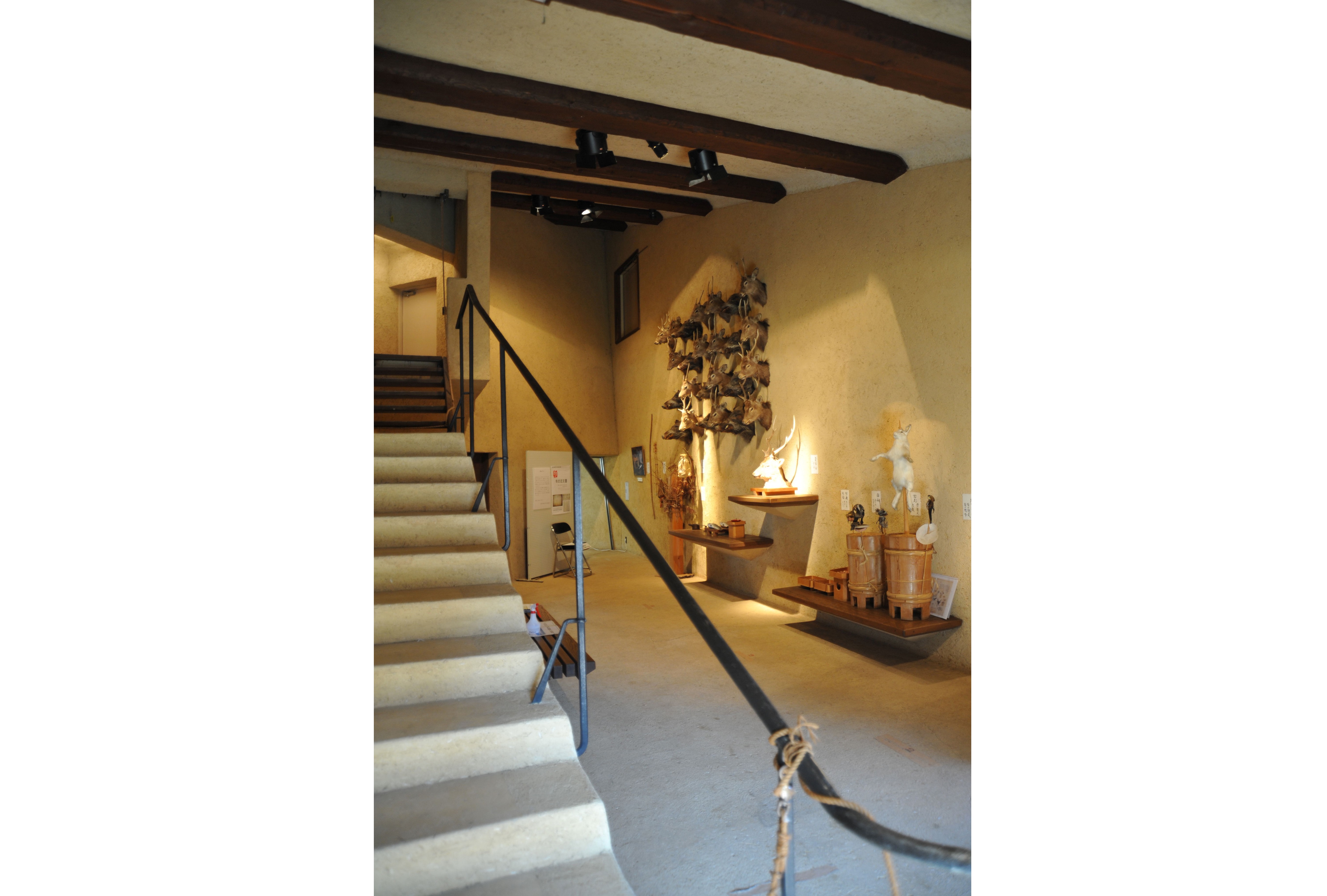 09_ホワイエトップライト