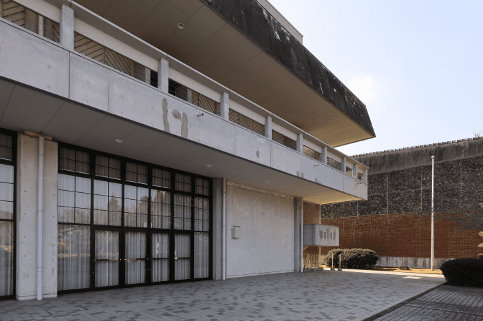 05_北立面 ホワイエ入口